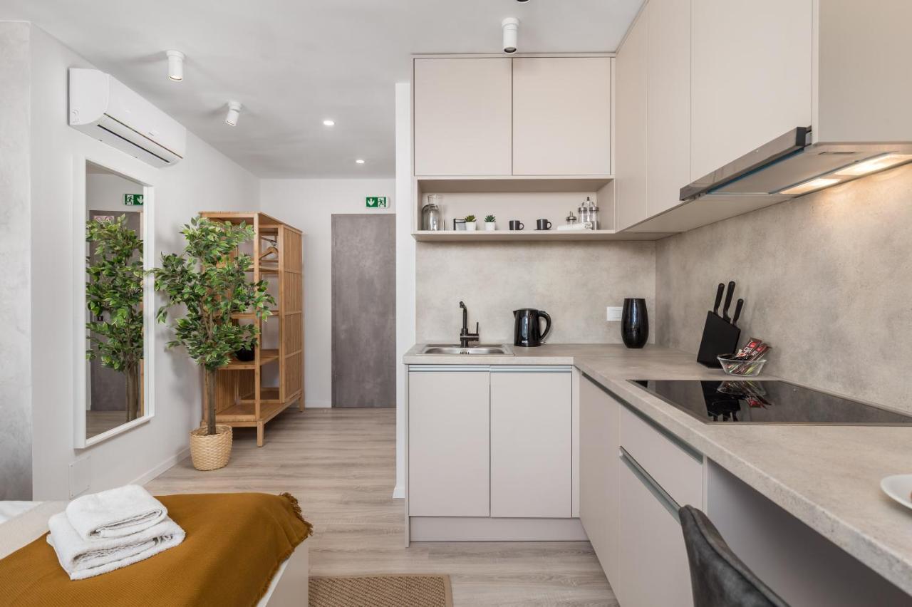 Apartments Penkala Rijeka Exterior photo