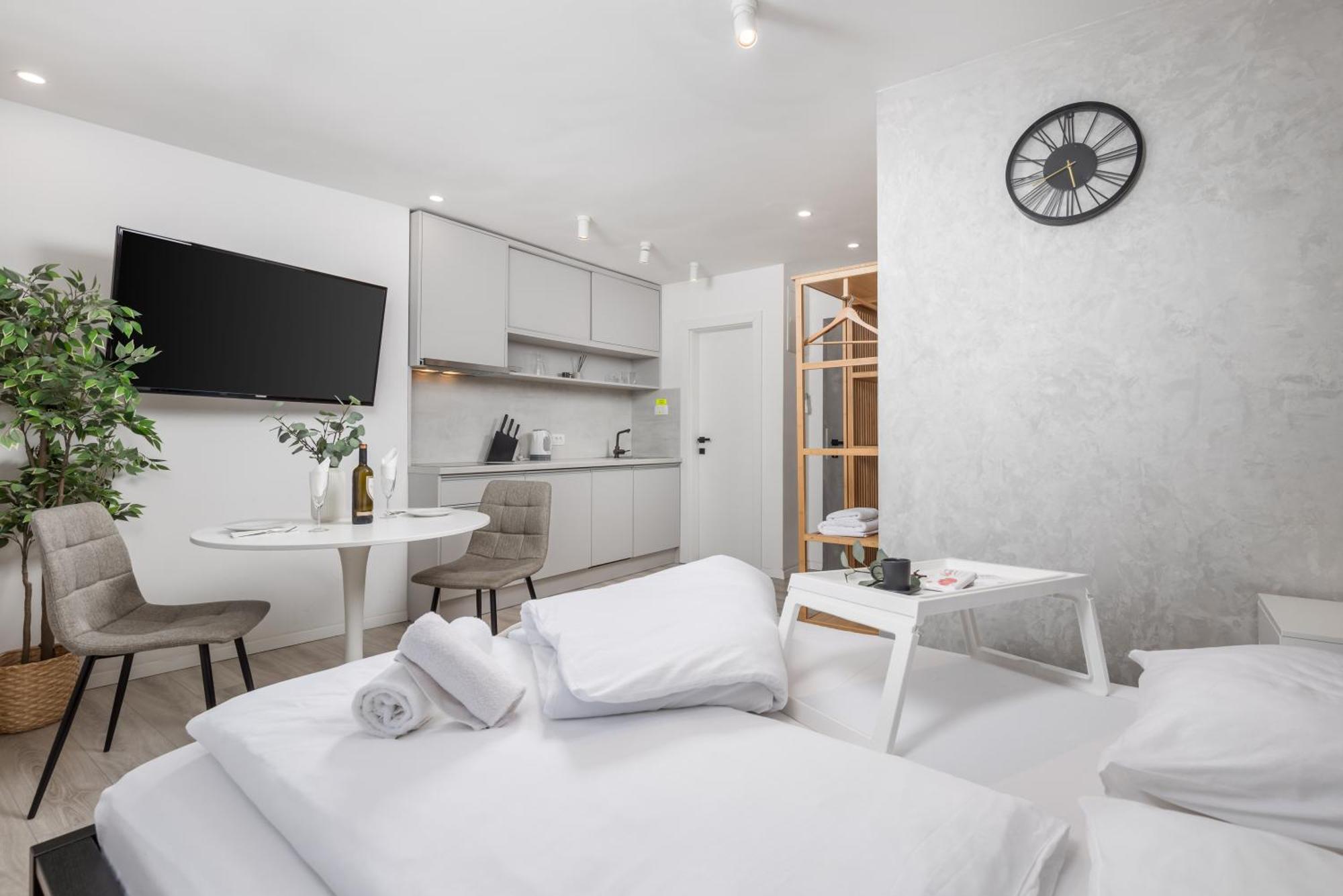 Apartments Penkala Rijeka Exterior photo